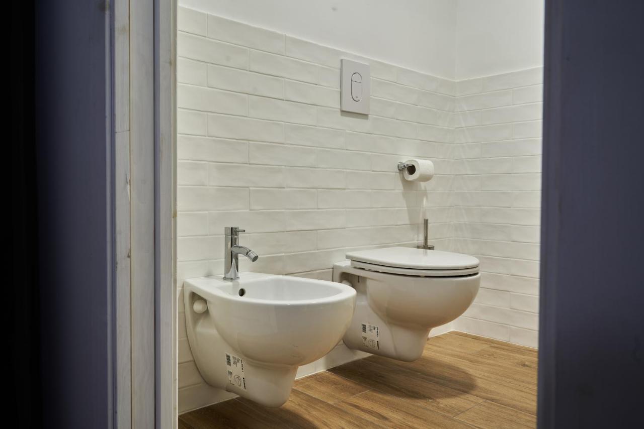 Palazzo Bevilacqua Napoli B&B Bagian luar foto